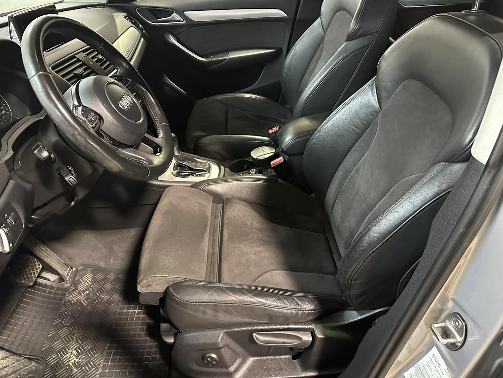 Audi Q3 2.2 TDi  quattro