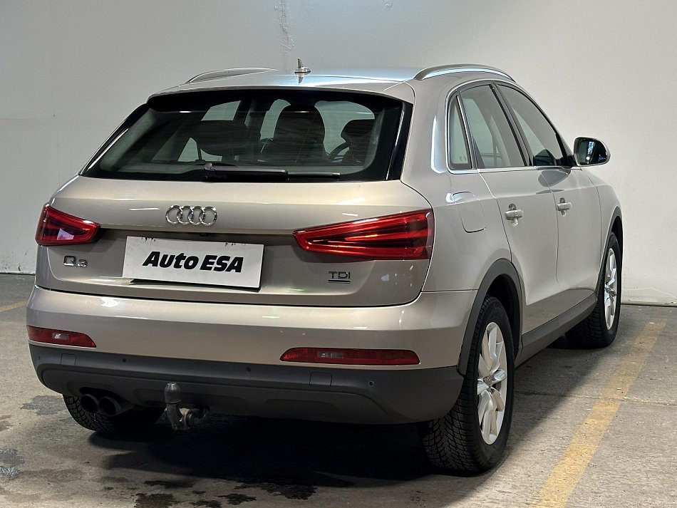 Audi Q3 2.2 TDi  quattro