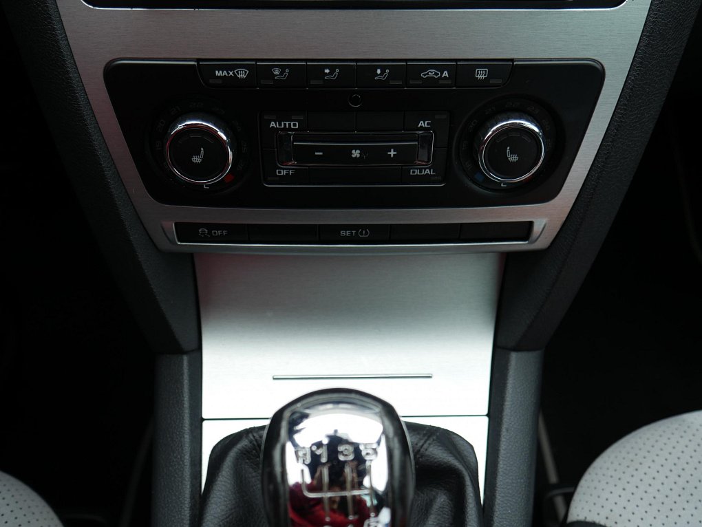 Škoda Octavia II 2.0TSi RS