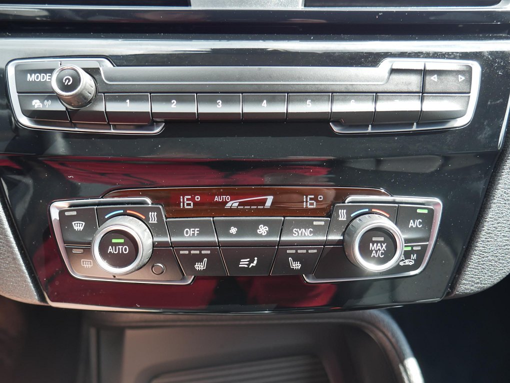 BMW X1 2.0D  2.0 xDrive18d
