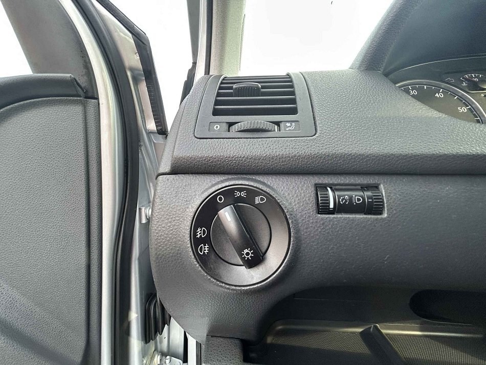 Volkswagen Polo 1.4 MPi 
