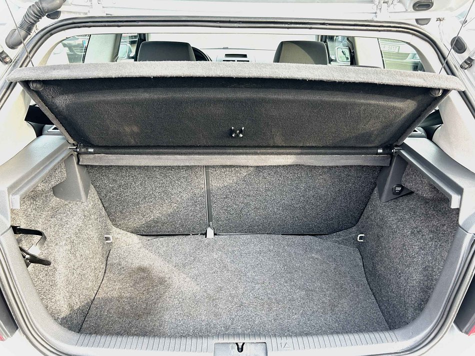 Volkswagen Polo 1.4 MPi 