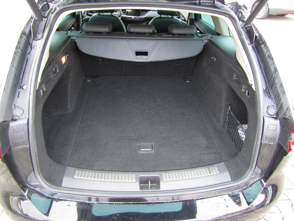 Opel Insignia 2.0CDTi Innovation