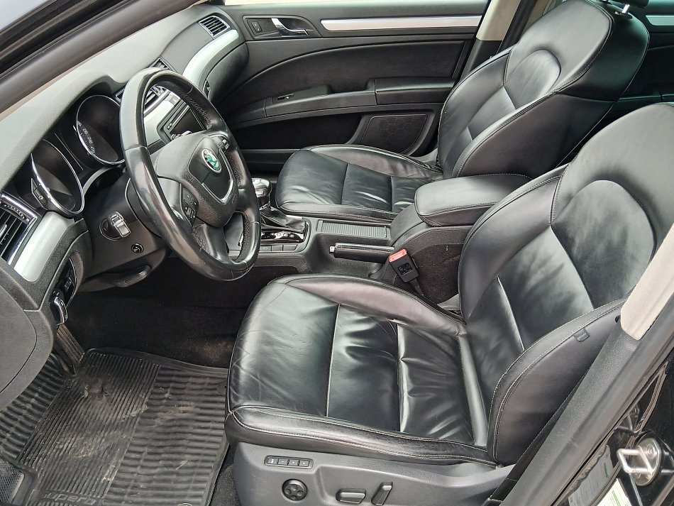 Škoda Superb II 2.0 TDi Ambition