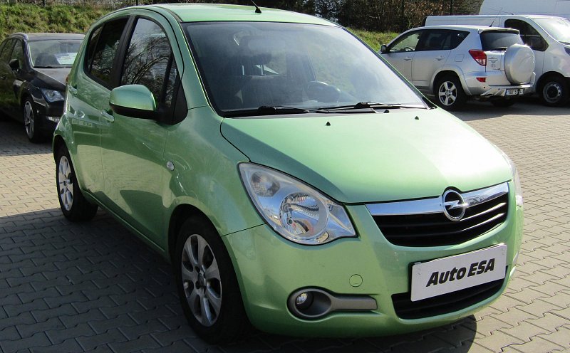 Opel Agila 1.0i 