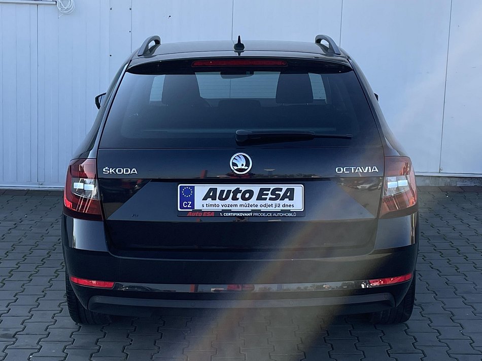 Škoda Octavia III 2.0 TDi Drive