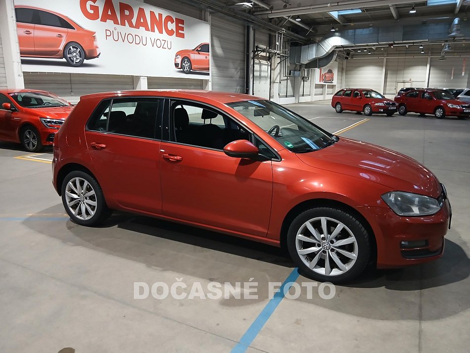 Volkswagen Golf 1.4TSI 