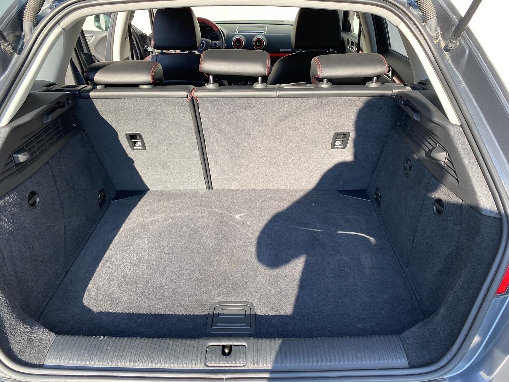 Audi A3 1.6TDi S-line