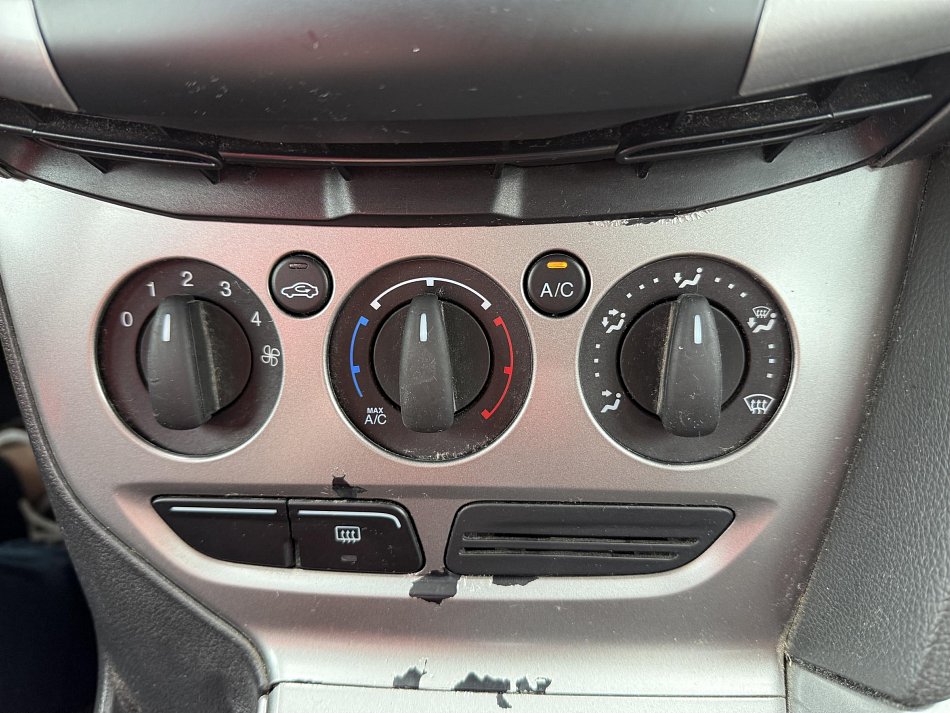 Ford Focus 1.6i Trend