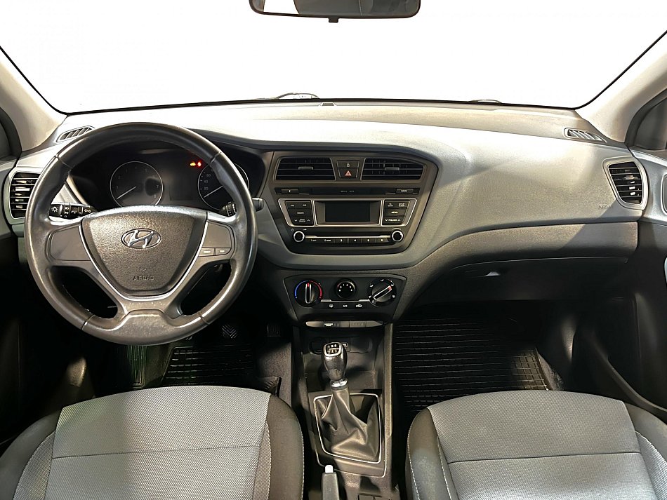 Hyundai I20 1.6i 