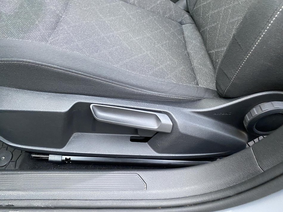 Volkswagen Golf 1.0 TSi Life