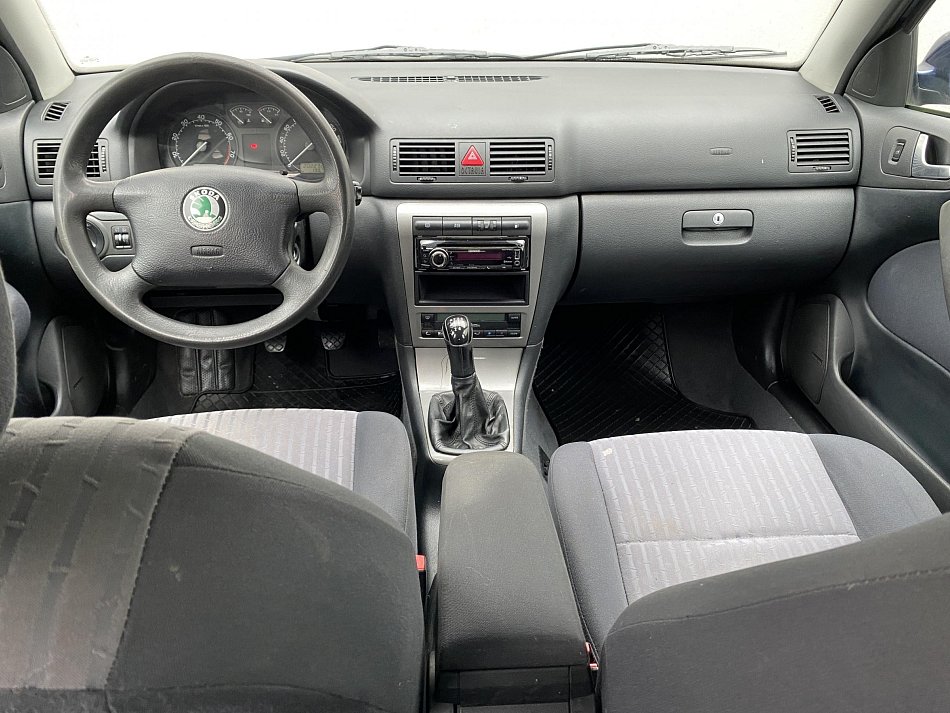 Škoda Octavia 1.8 T Elegance