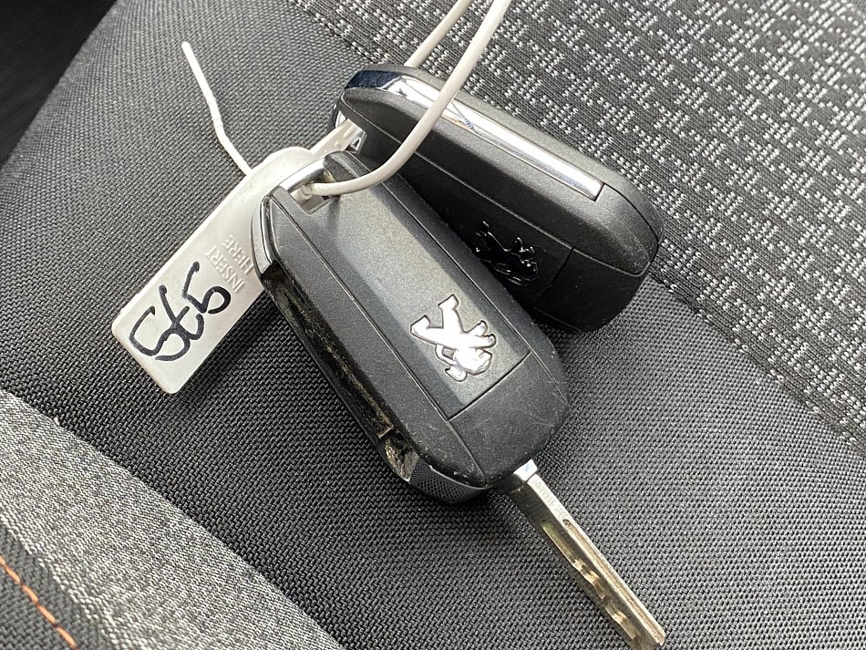 Peugeot 3008 2.0 HDi Active