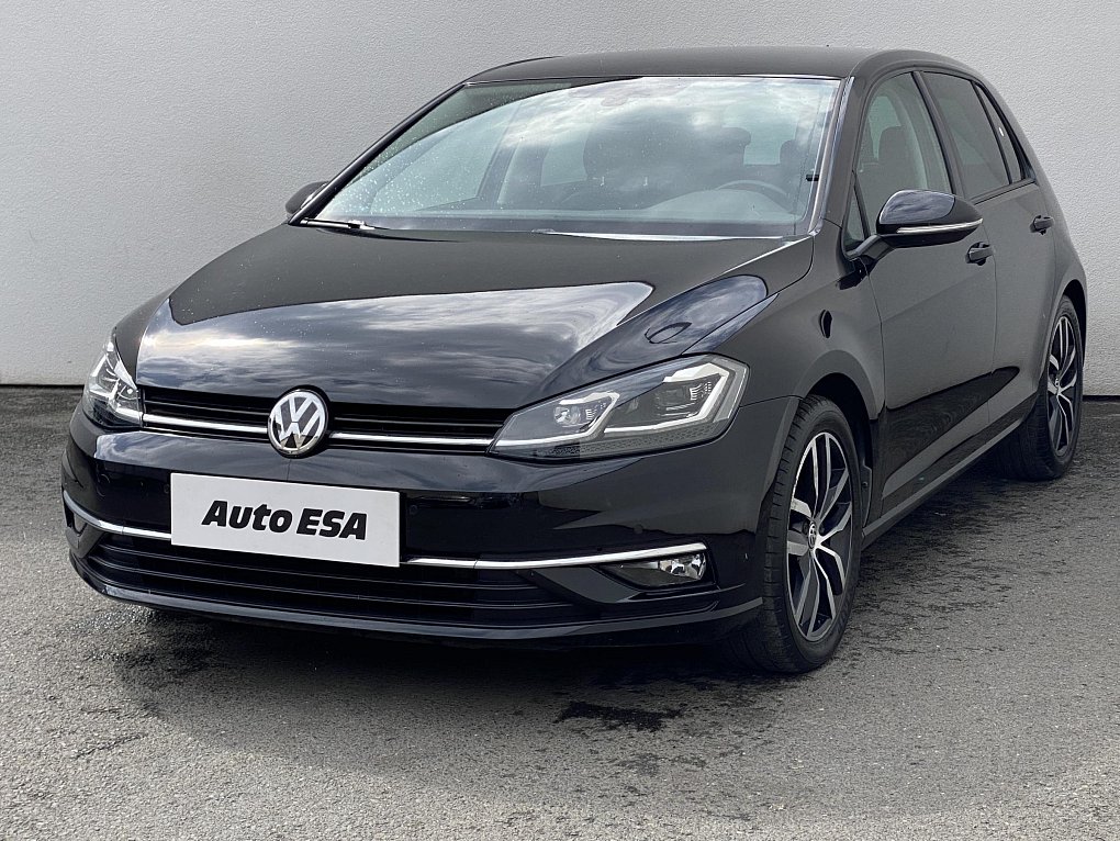 Volkswagen Golf 1.5 TSi 