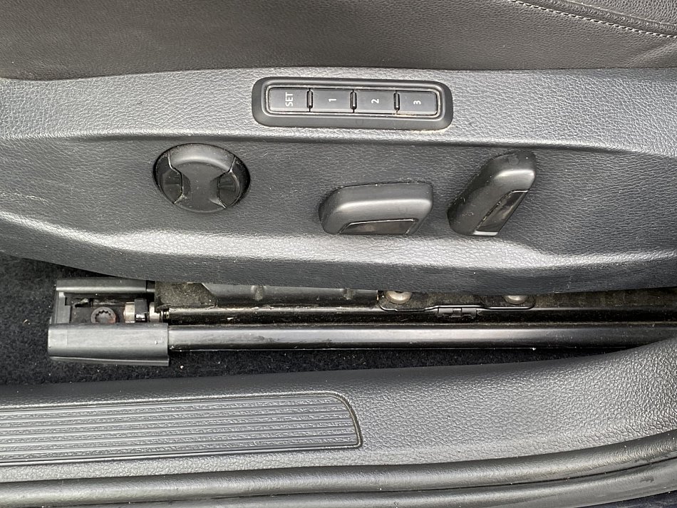 Volkswagen Golf 1.5 TSi 