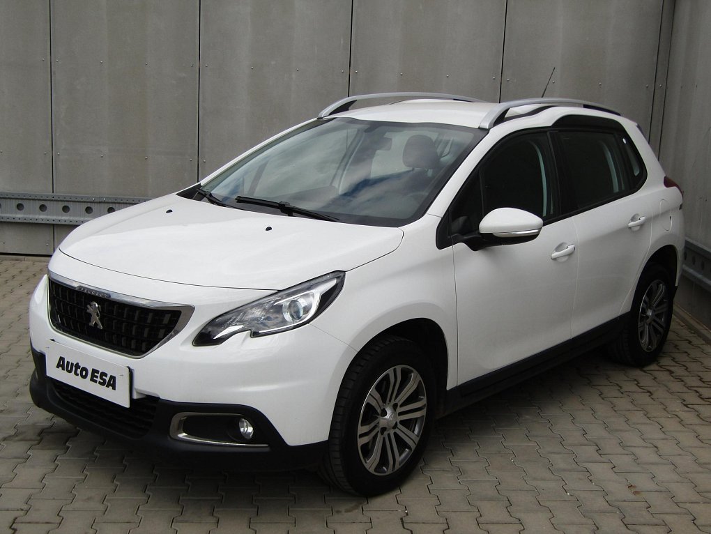 Peugeot 2008 1.2 PT 