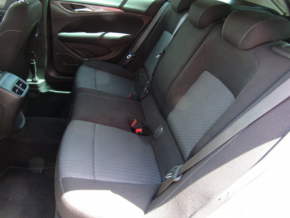 Opel Insignia 1.6. CDTi 