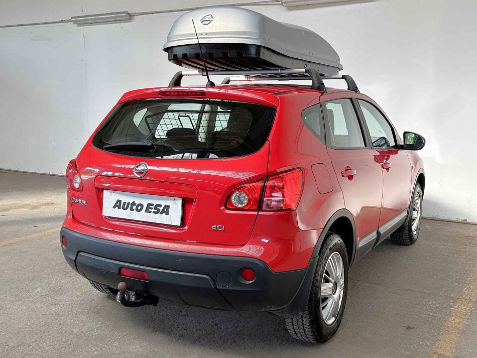 Nissan Qashqai 2.0  4x4