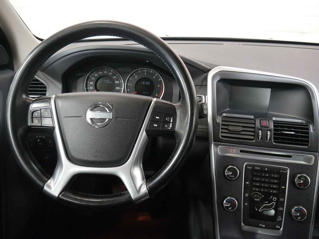 Volvo XC60 2.4 D  4x4