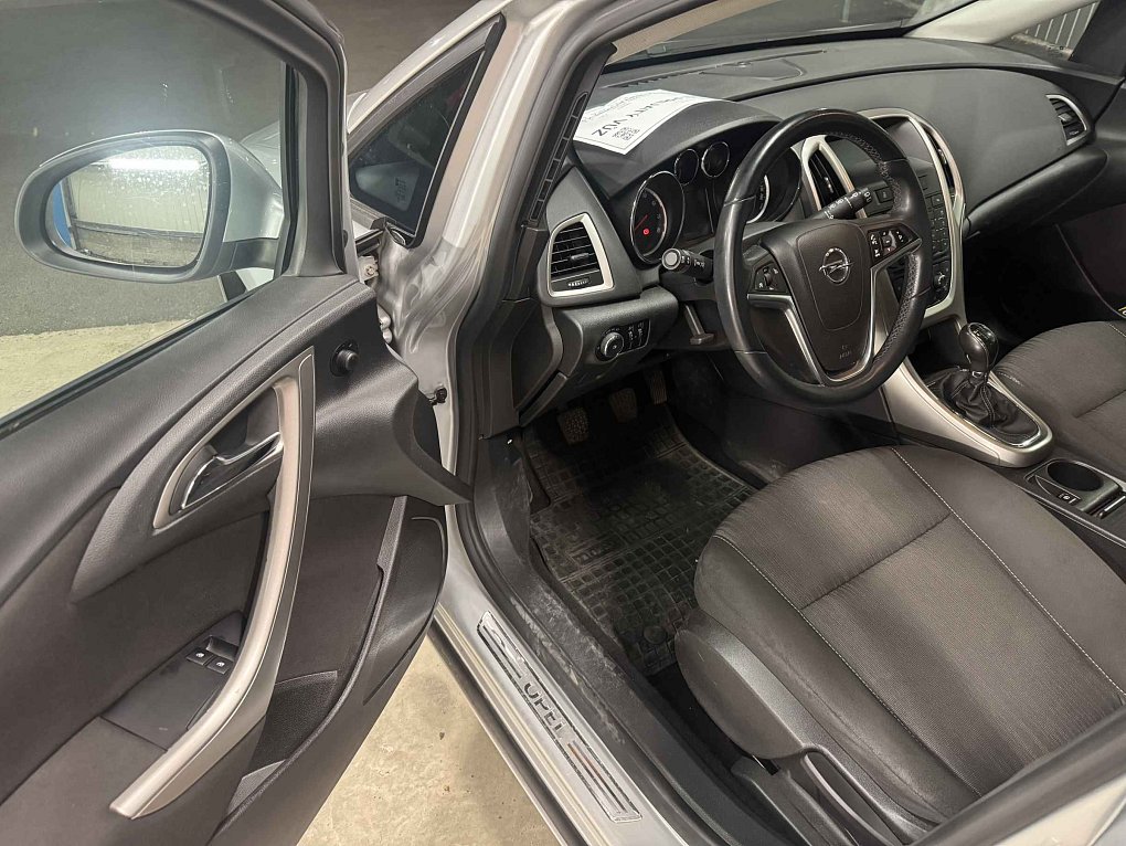 Opel Astra 1.4 i 