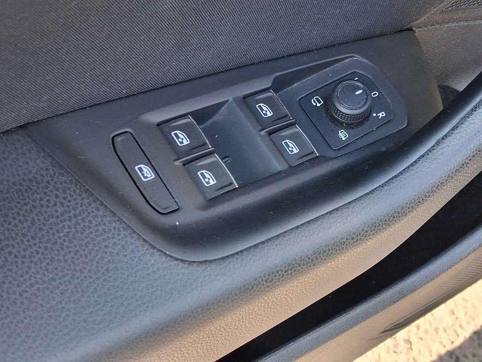 Volkswagen Passat 1.5 TSi Business