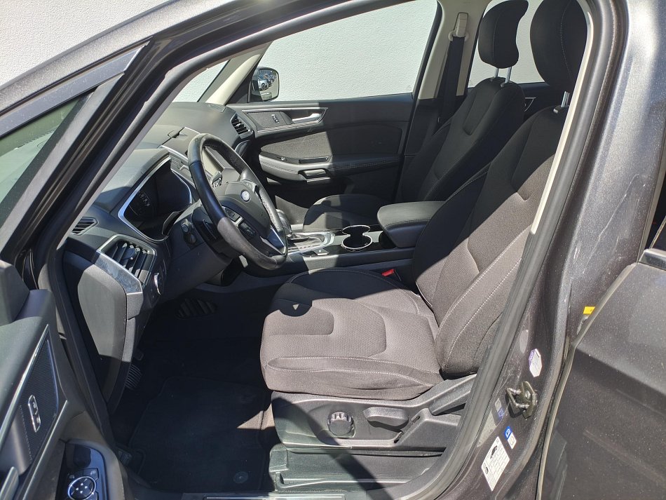 Ford S-MAX 2.0 TDCi Titanium 7míst