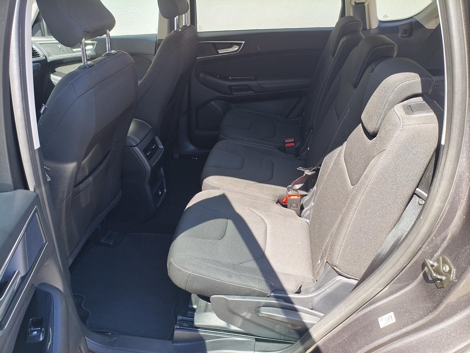Ford S-MAX 2.0 TDCi Titanium 7míst