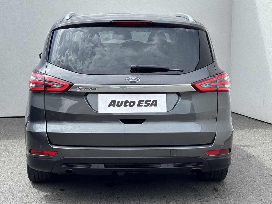 Ford S-MAX 2.0 TDCi Titanium 7míst