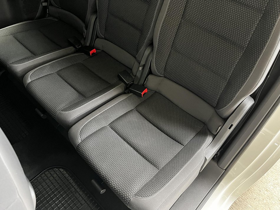 Volkswagen Touran 1.6TDi 