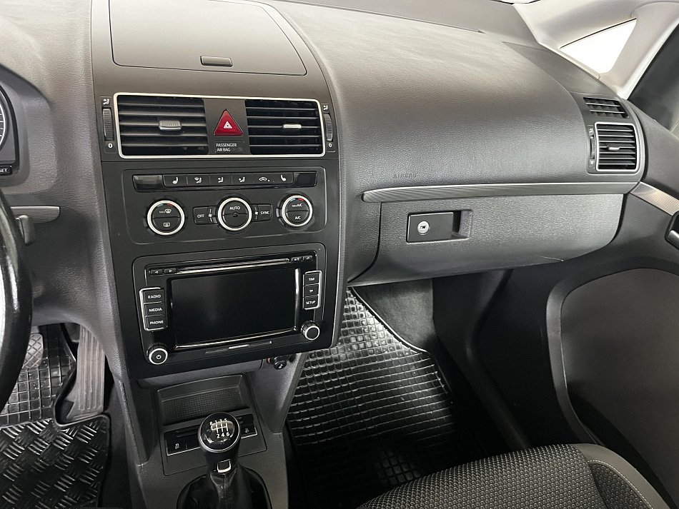 Volkswagen Touran 1.6TDi 