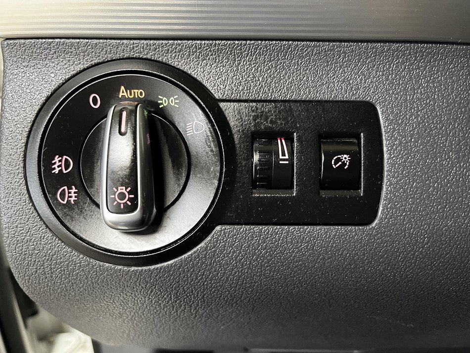Volkswagen Touran 1.6TDi 