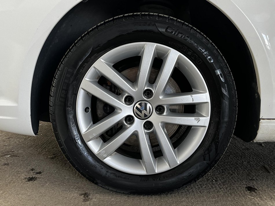 Volkswagen Touran 1.6TDi 