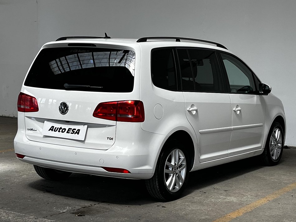 Volkswagen Touran 1.6TDi 