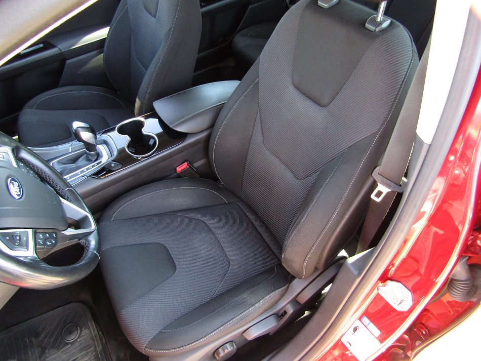 Ford Mondeo 2.0T 