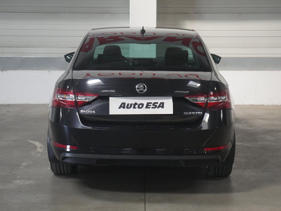 Škoda Superb III 2.0 TDi Style