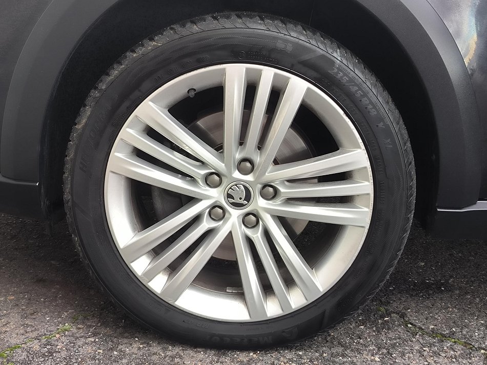 Škoda Octavia III 2.0TDi  4x4