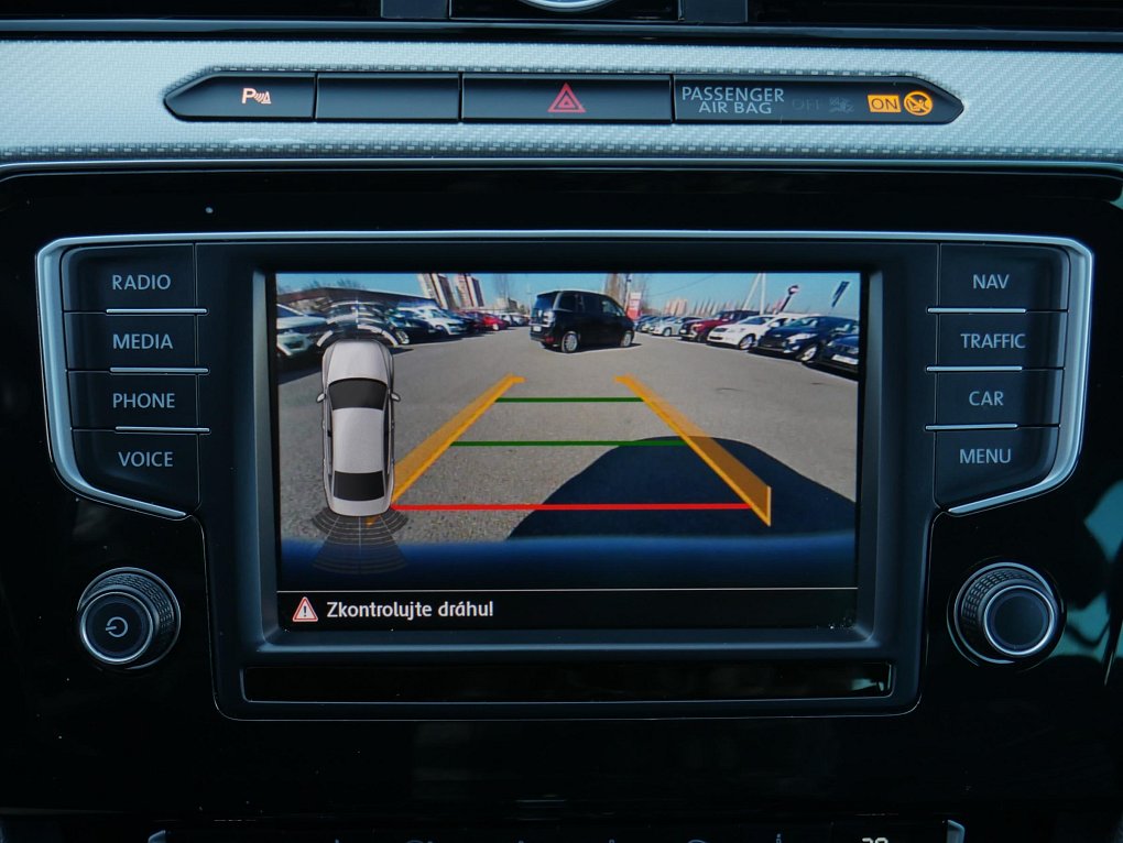 Volkswagen Passat 2.0 TDi R-Line