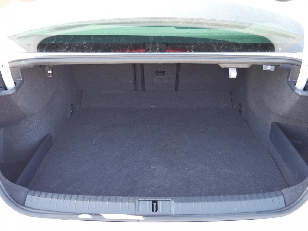 Volkswagen Passat 2.0 TDi R-Line