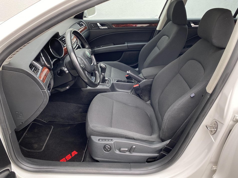Škoda Superb II 2.0 TDi Comfort