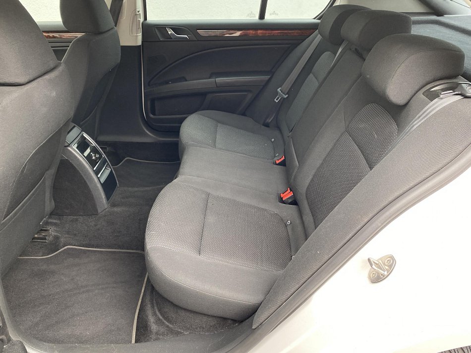 Škoda Superb II 2.0 TDi Comfort
