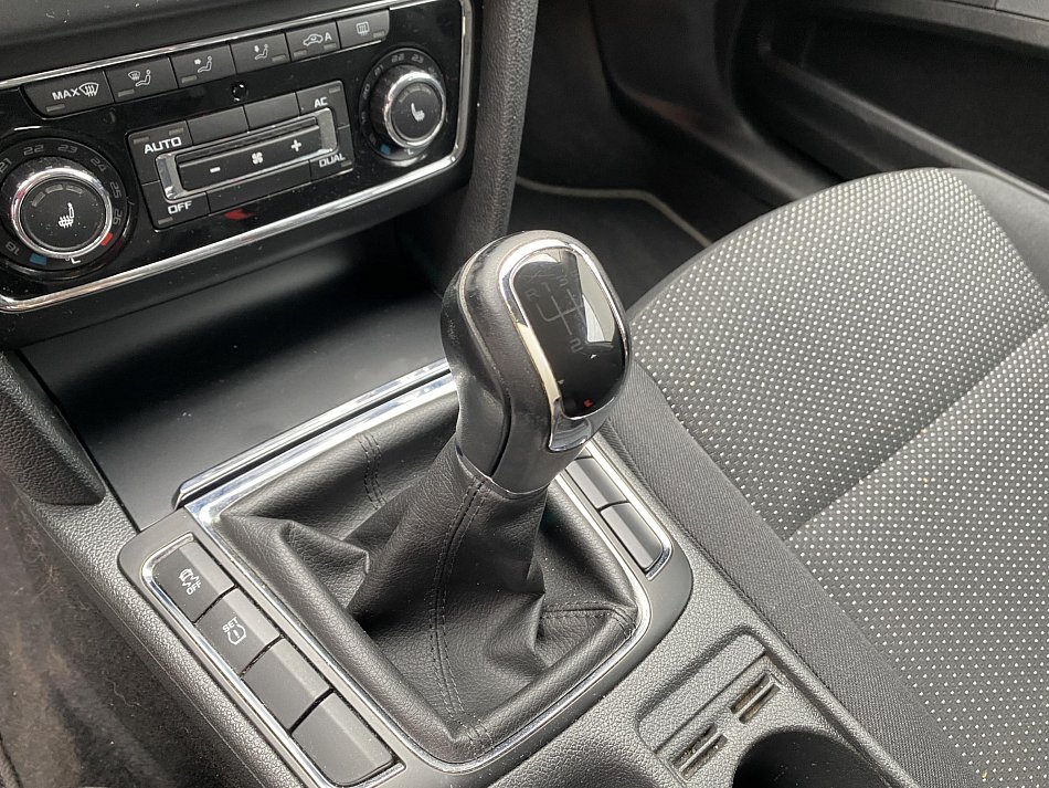 Škoda Superb II 2.0 TDi Comfort
