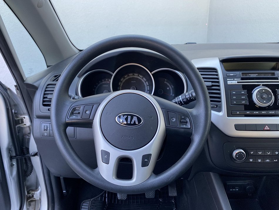Kia Venga 1.4 CVVT 