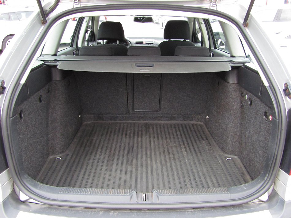 Škoda Octavia II 2.0 TDi  4x4