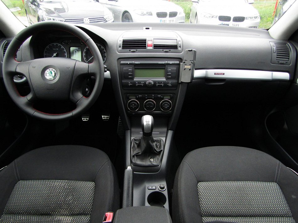 Škoda Octavia II 2.0 TDi  4x4