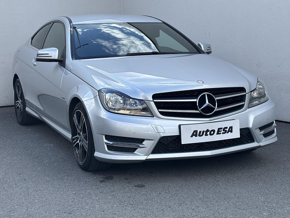 Mercedes-Benz Třída C 1.6K Edition C 180