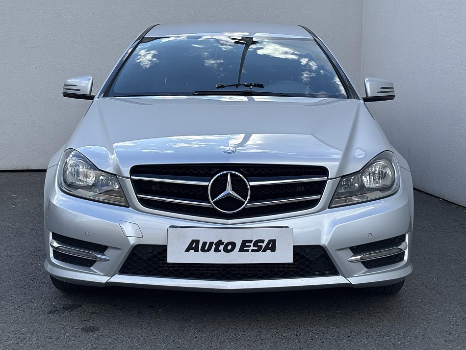 Mercedes-Benz Třída C 1.6K Edition C 180