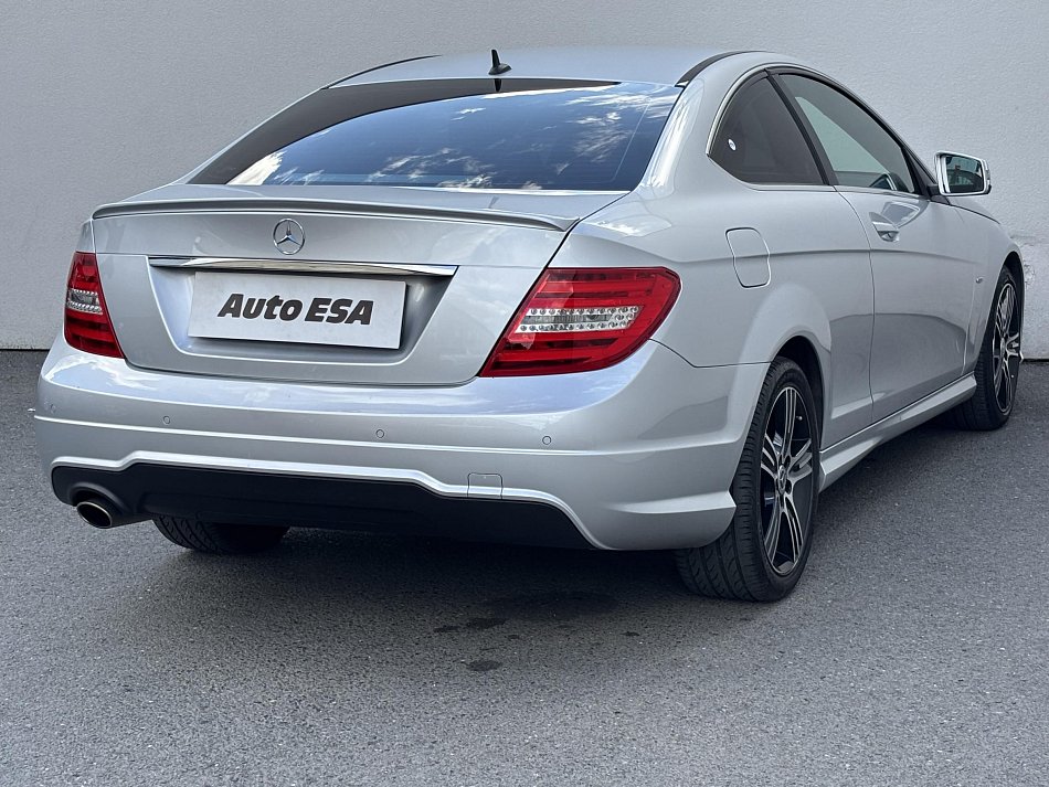 Mercedes-Benz Třída C 1.6K Edition C 180