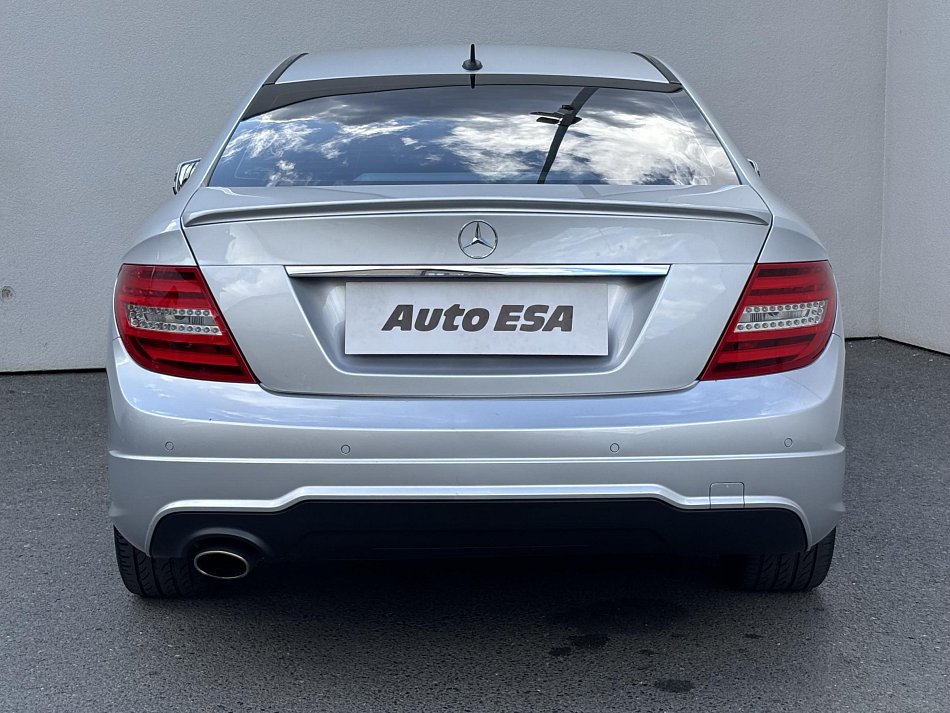 Mercedes-Benz Třída C 1.6K Edition C 180