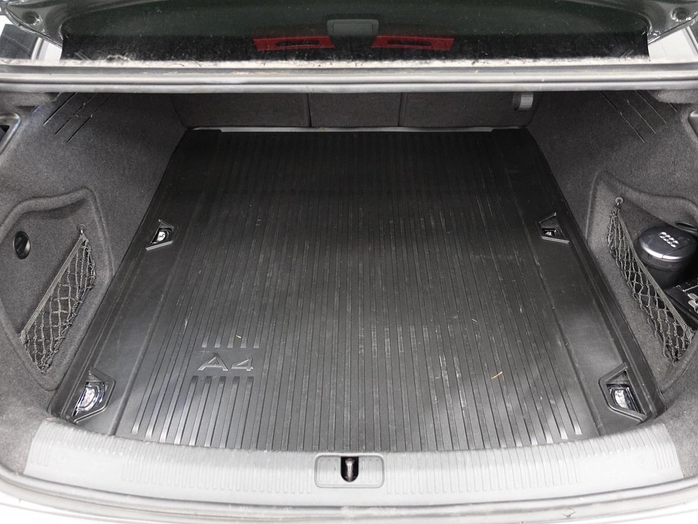 Audi A4 3.0TDI  Quattro