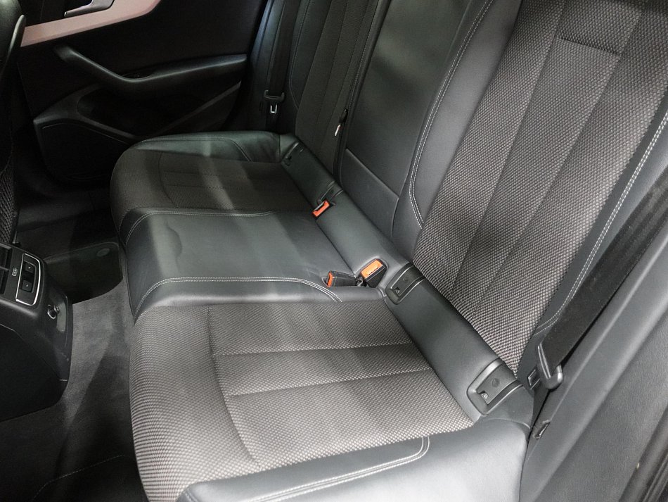 Audi A4 3.0TDI  Quattro